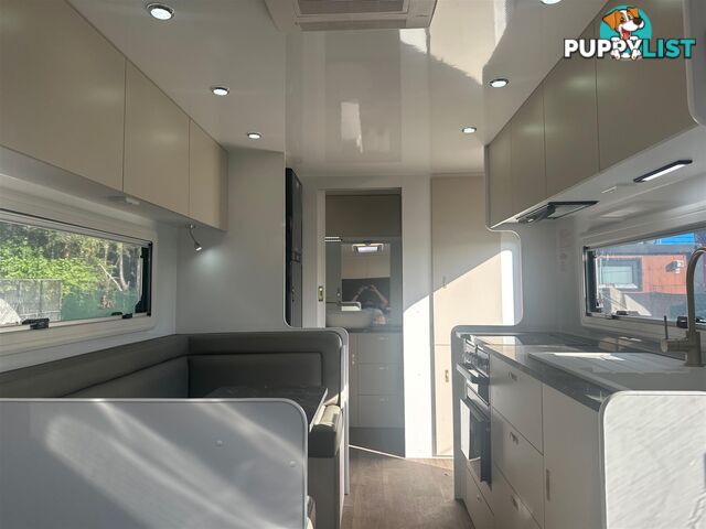 2025 CRUSADER CARAVANS LIFECHANGER CARAVAN EXPERIENCE MY25
