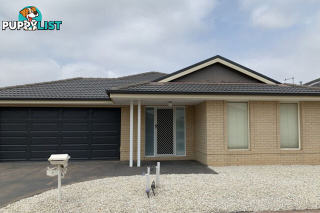 4 Hawkstone Road WYNDHAM VALE VIC 3024