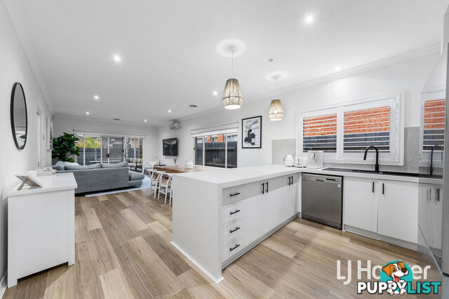 9 Caribou Place POINT COOK VIC 3030