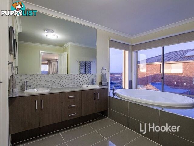 2 Bay Way POINT COOK VIC 3030