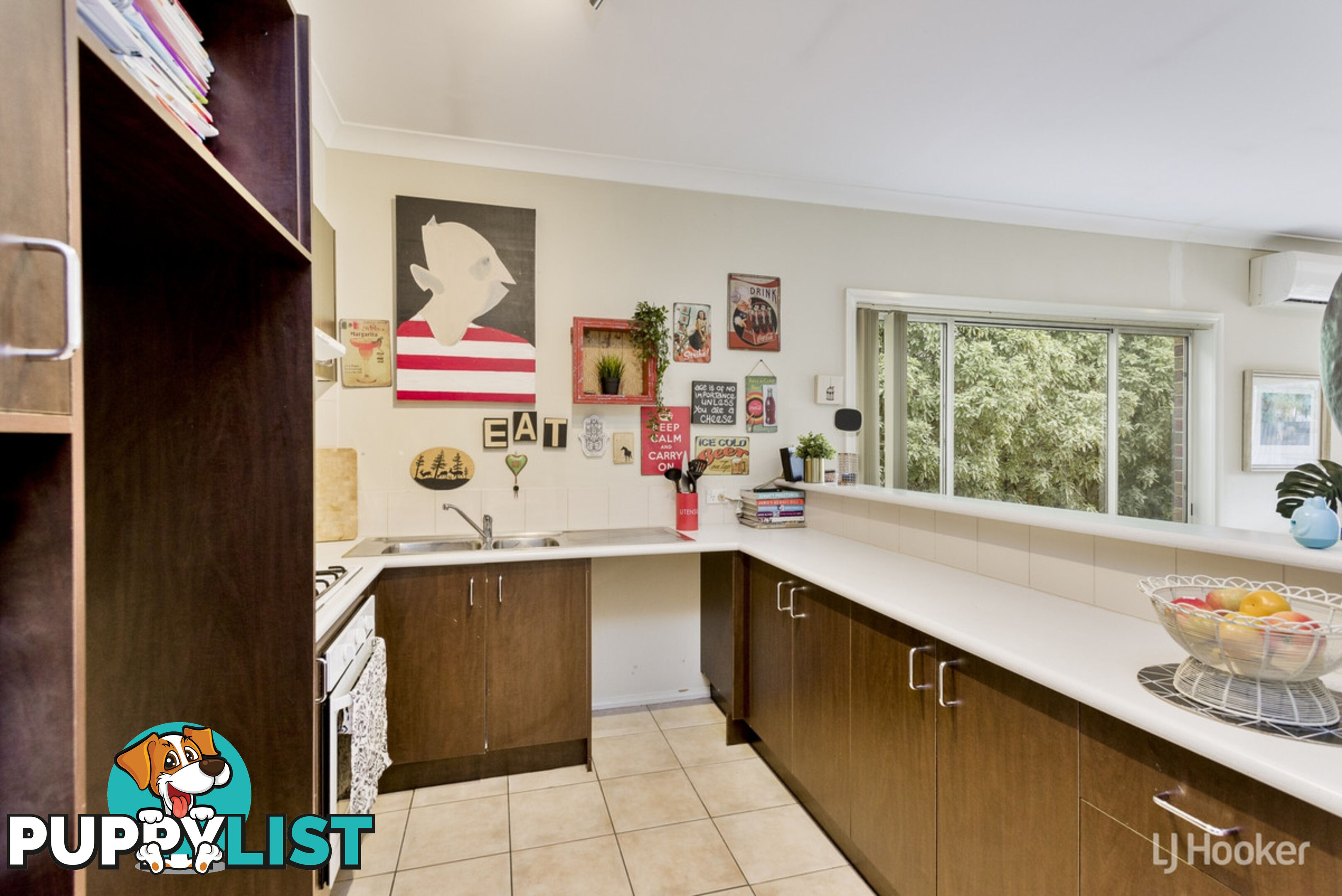 17 Inverloch Drive POINT COOK VIC 3030