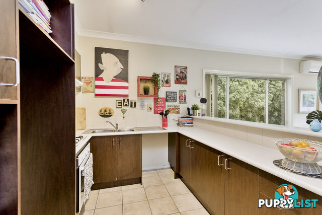 17 Inverloch Drive POINT COOK VIC 3030