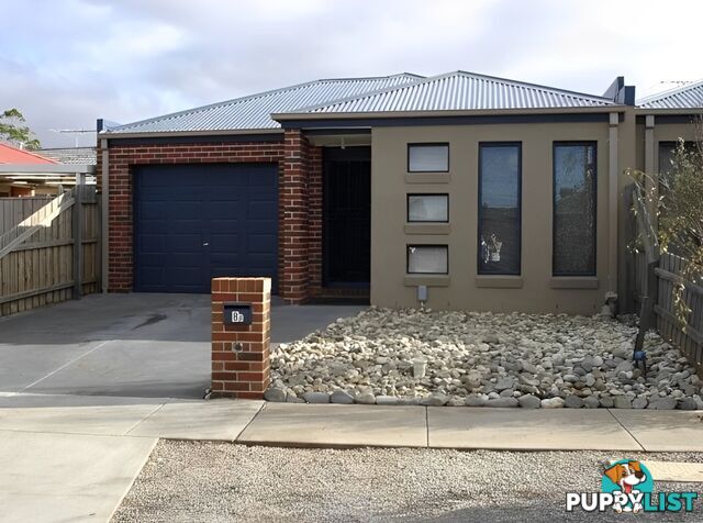 8b Harrier Street WERRIBEE VIC 3030