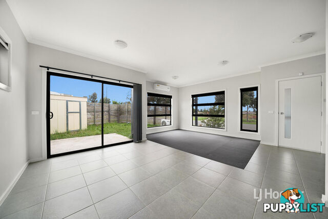 16 Inlet Street ROXBURGH PARK VIC 3064