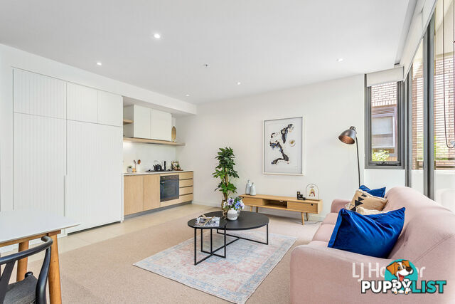 104/56 Kambrook Road CAULFIELD NORTH VIC 3161