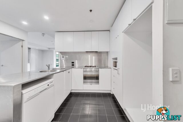 1111/620 Collins Street MELBOURNE VIC 3000