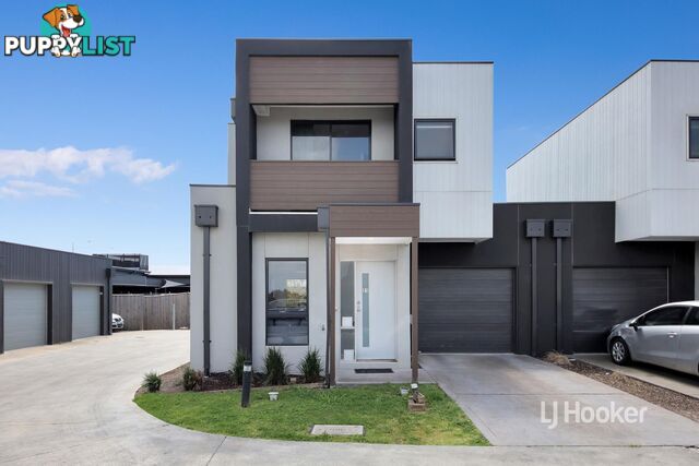 21/205 James Mirams Drive ROXBURGH PARK VIC 3064