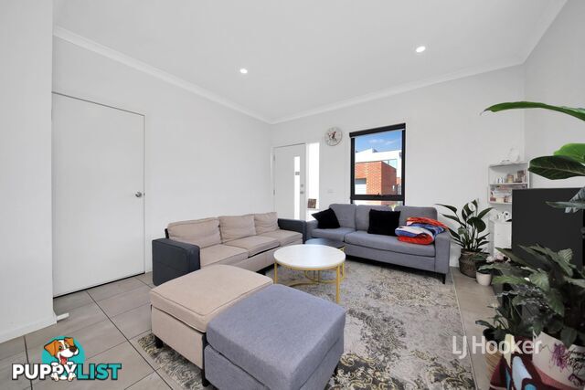 21/205 James Mirams Drive ROXBURGH PARK VIC 3064