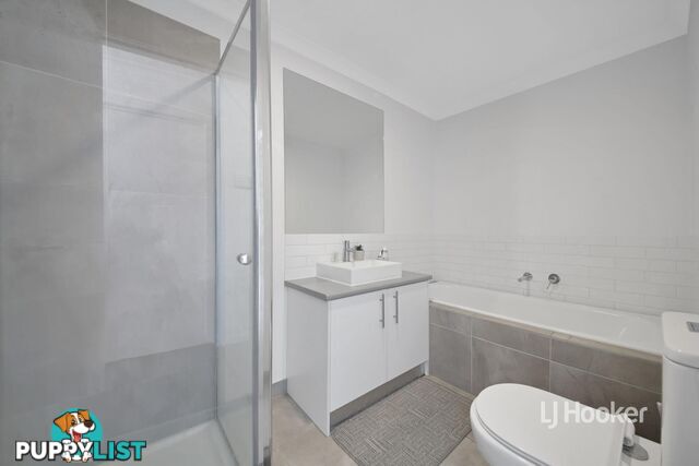 21/205 James Mirams Drive ROXBURGH PARK VIC 3064