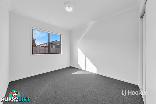 13 Praline Street MANOR LAKES VIC 3024