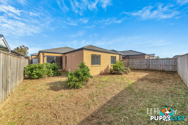 13 Praline Street MANOR LAKES VIC 3024