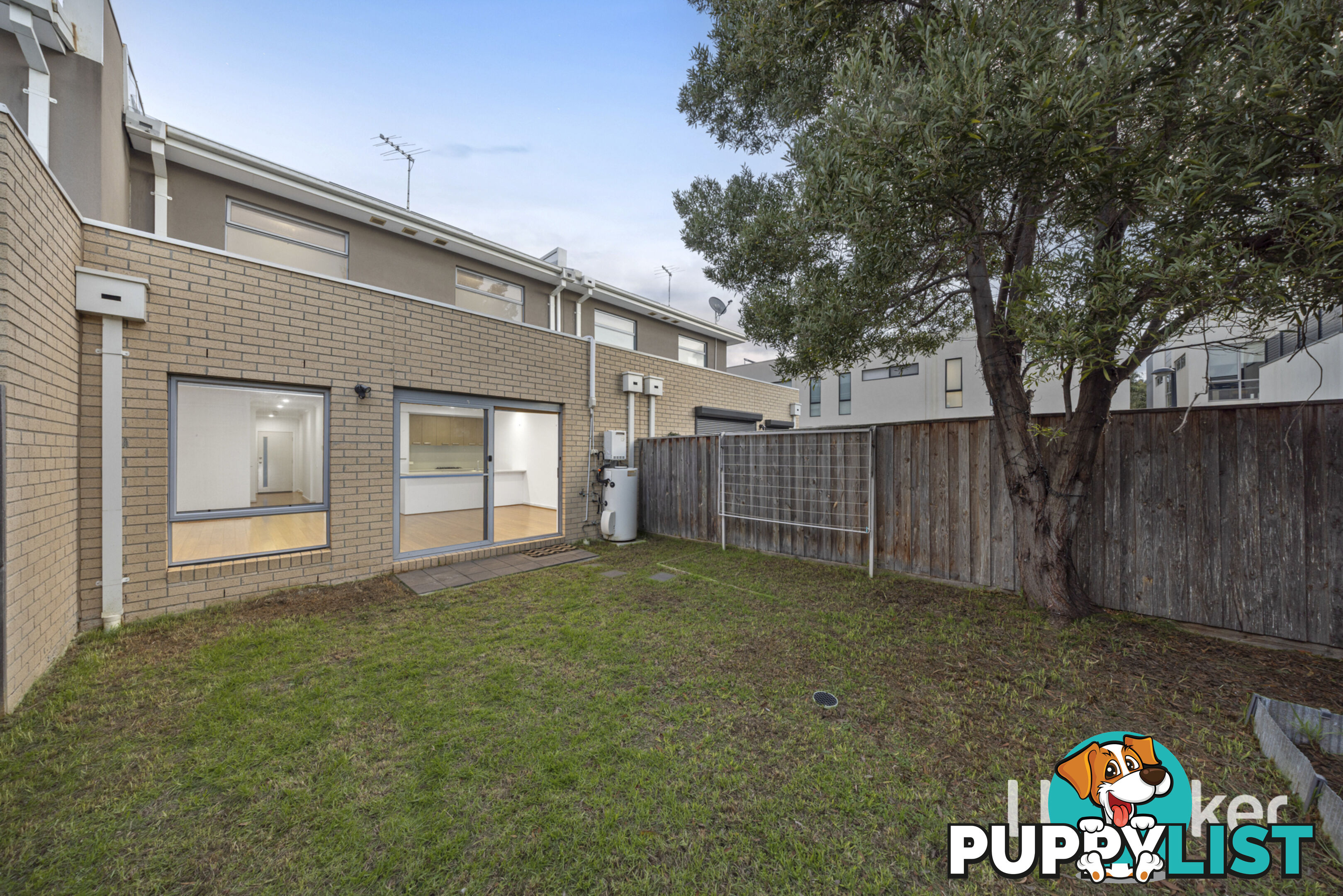 21 Hardware Lane POINT COOK VIC 3030