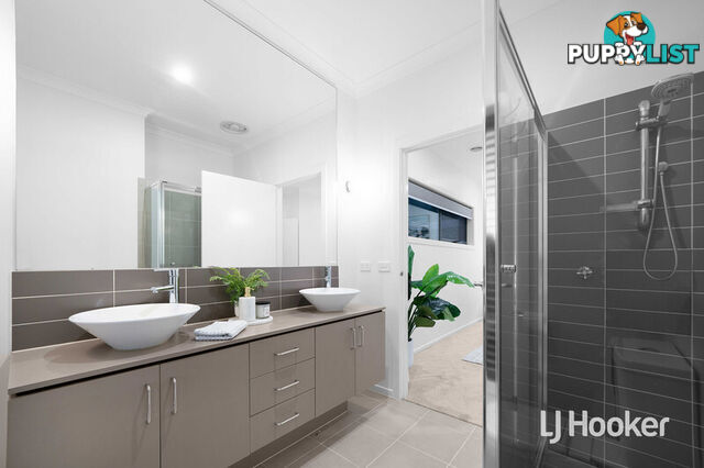 1 Home Road POINT COOK VIC 3030