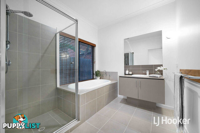 1 Home Road POINT COOK VIC 3030