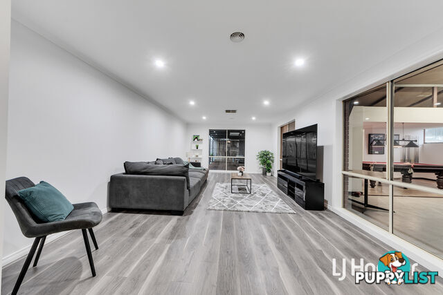 17 Kingsley Avenue POINT COOK VIC 3030