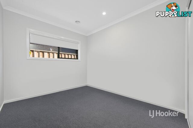 9 Farmingdale Street MANOR LAKES VIC 3024