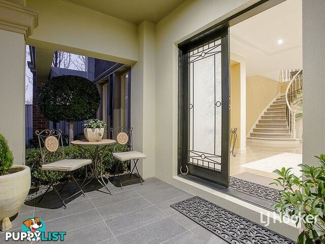 16 Lennon Boulevard POINT COOK VIC 3030