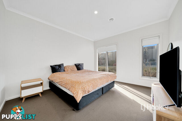 70 Waterhaven Boulevard POINT COOK VIC 3030