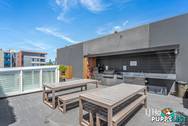 109/94 Canning Street CARLTON VIC 3053