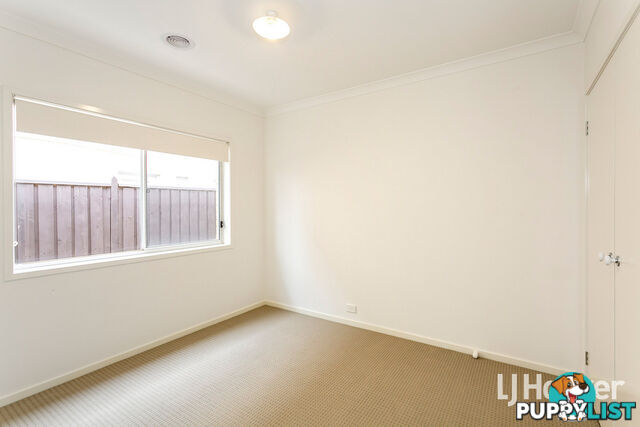 115 Beachview Parade SANCTUARY LAKES VIC 3030