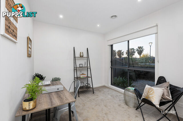 1/6 Sidney Nolan Walk POINT COOK VIC 3030