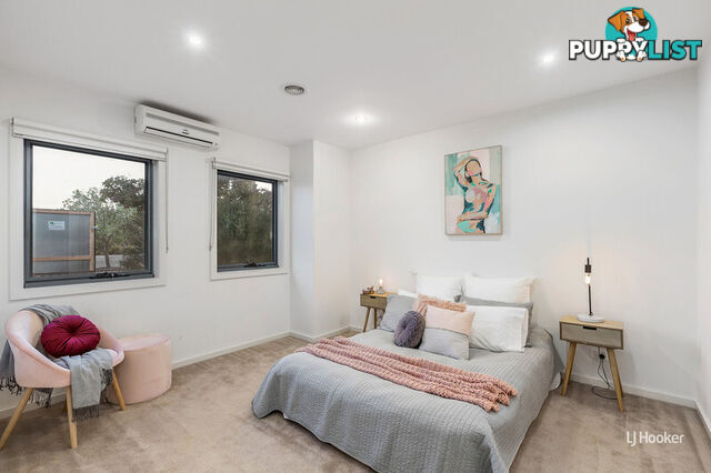 1/6 Sidney Nolan Walk POINT COOK VIC 3030