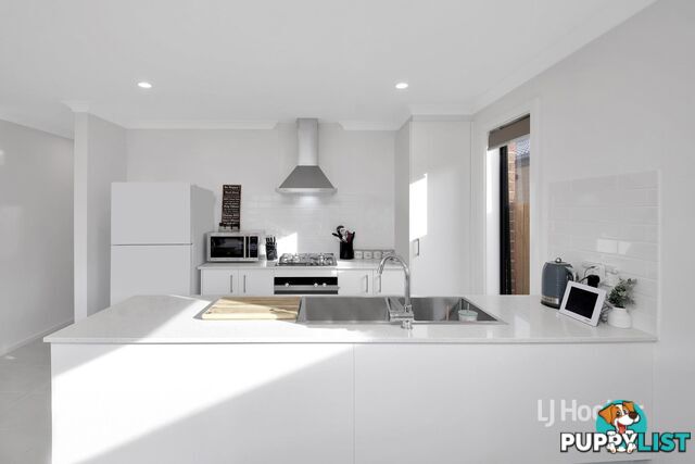 5 Zohan Street DEANSIDE VIC 3336