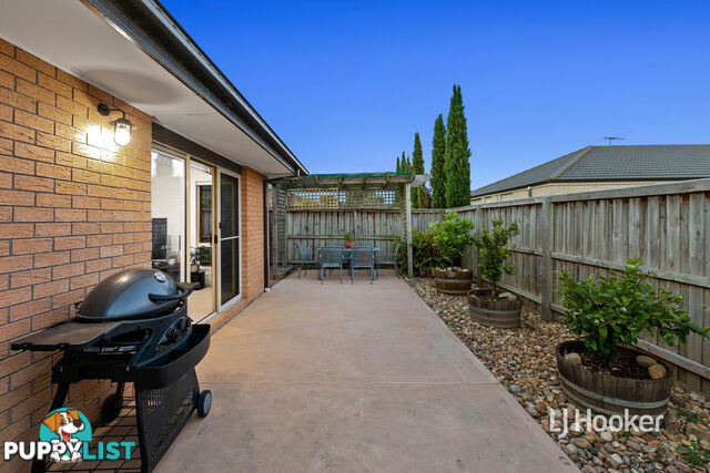 31 Arrowgrass Drive POINT COOK VIC 3030