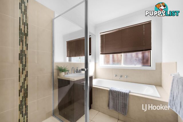 10 Laurence Way TARNEIT VIC 3029