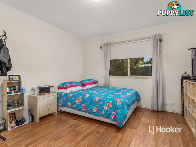 17 Seaside Close SEABROOK VIC 3028