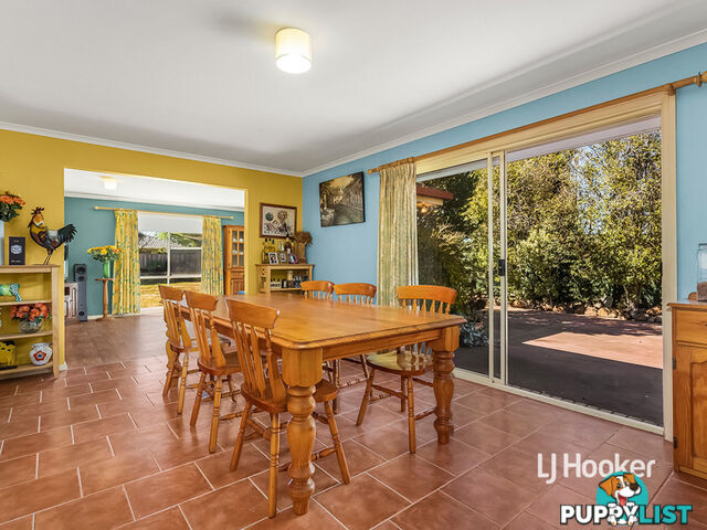 17 Seaside Close SEABROOK VIC 3028