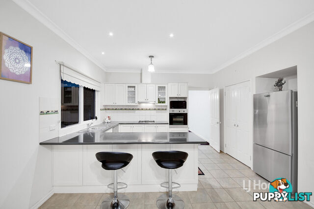 34 Sumner Crescent POINT COOK VIC 3030