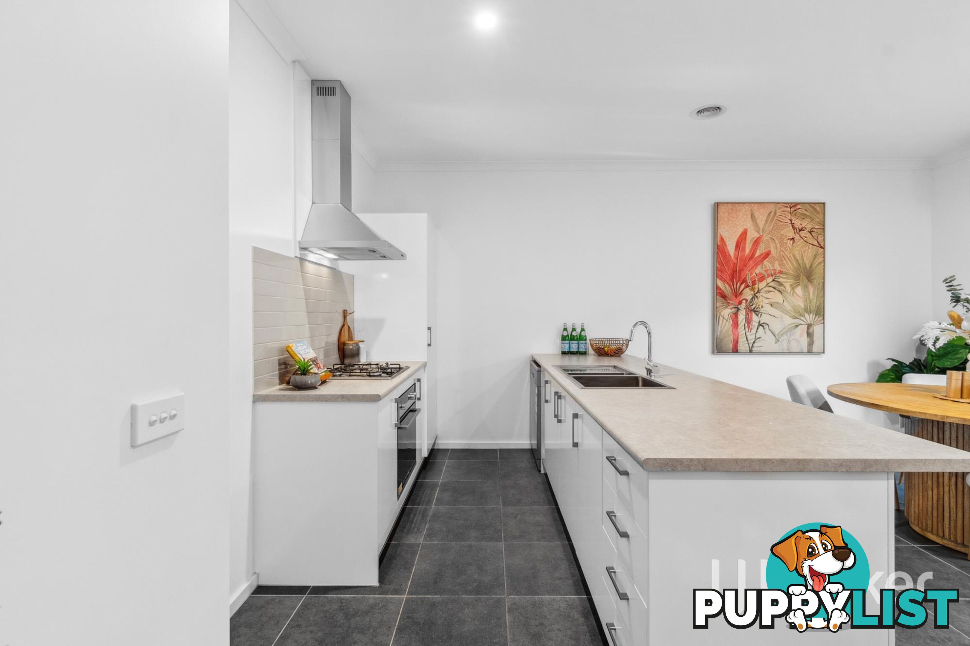 13 Papaya Walk MANOR LAKES VIC 3024