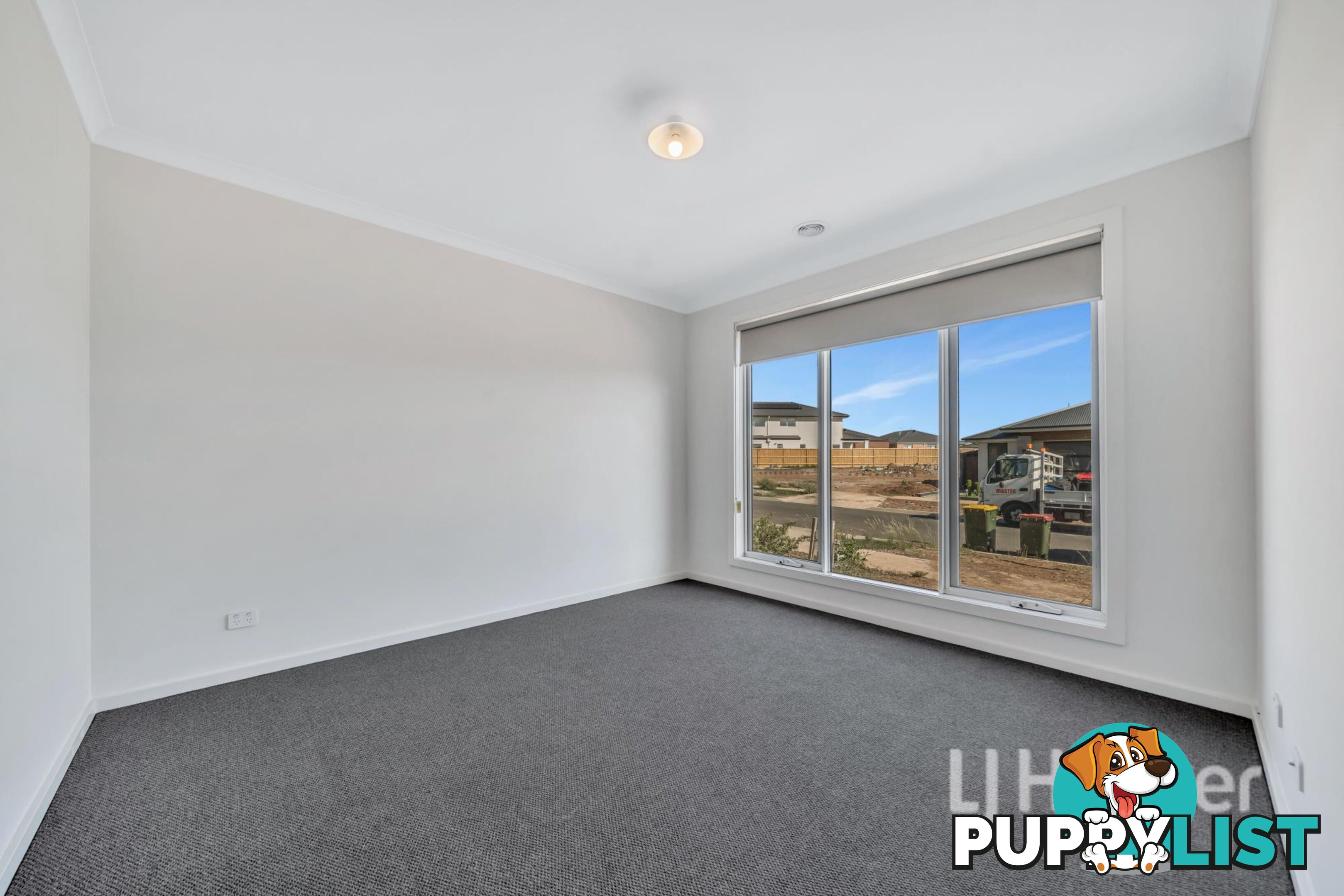 31 Leger Street MANOR LAKES VIC 3024