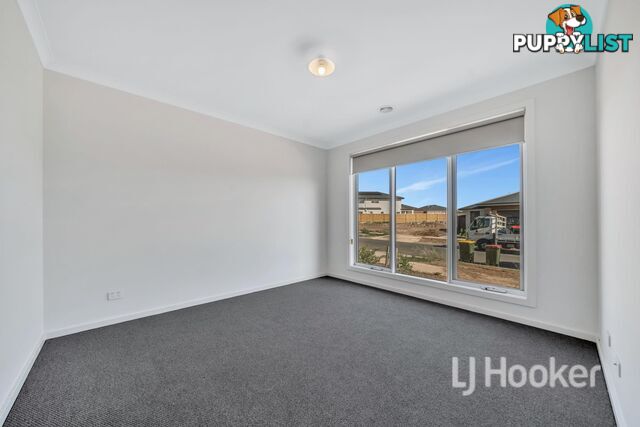 31 Leger Street MANOR LAKES VIC 3024