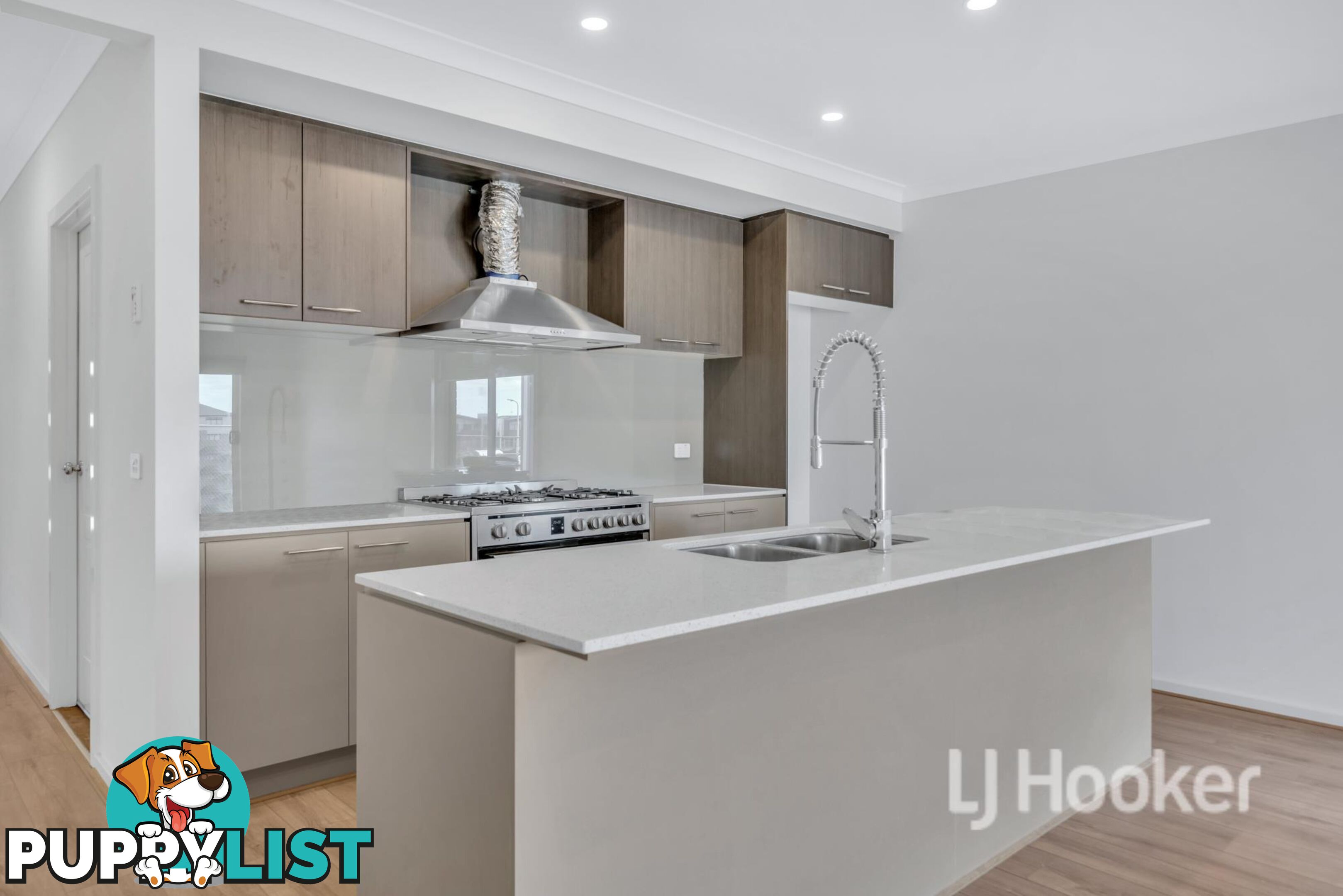 31 Leger Street MANOR LAKES VIC 3024