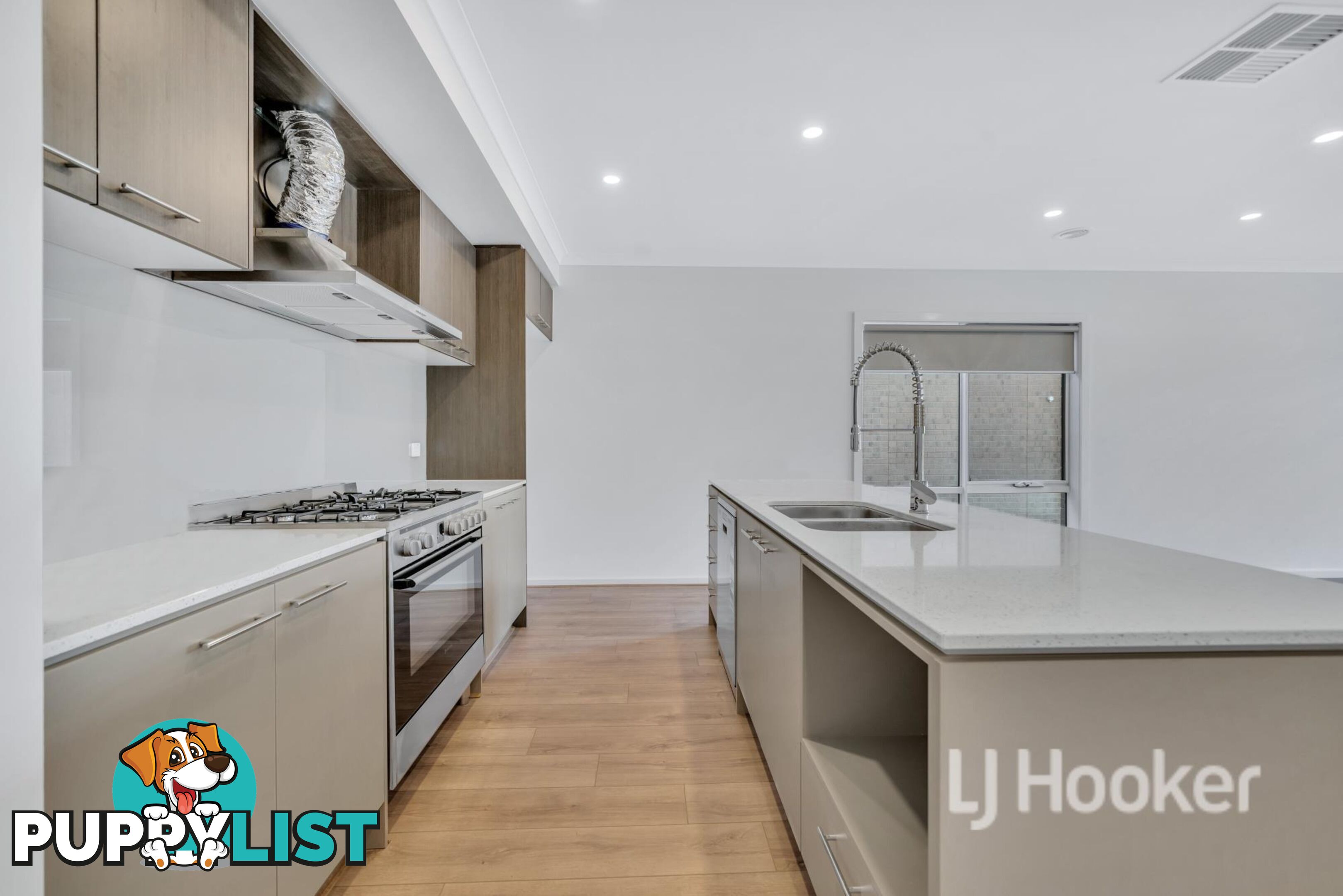 31 Leger Street MANOR LAKES VIC 3024