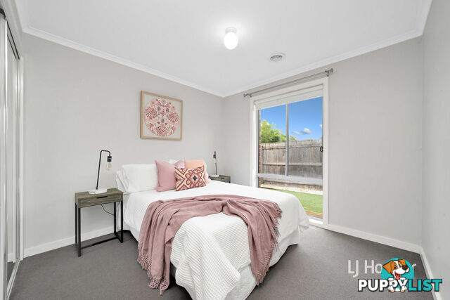 61 James Cook Drive TRUGANINA VIC 3029