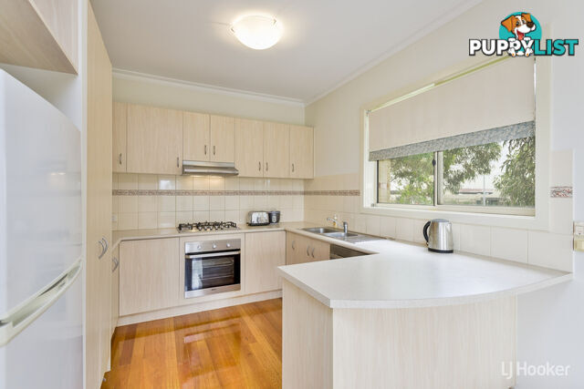 1/2 Lakeside Drive SANCTUARY LAKES VIC 3030