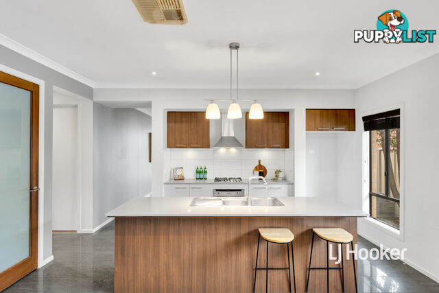 127 Forsyth Road TRUGANINA VIC 3029