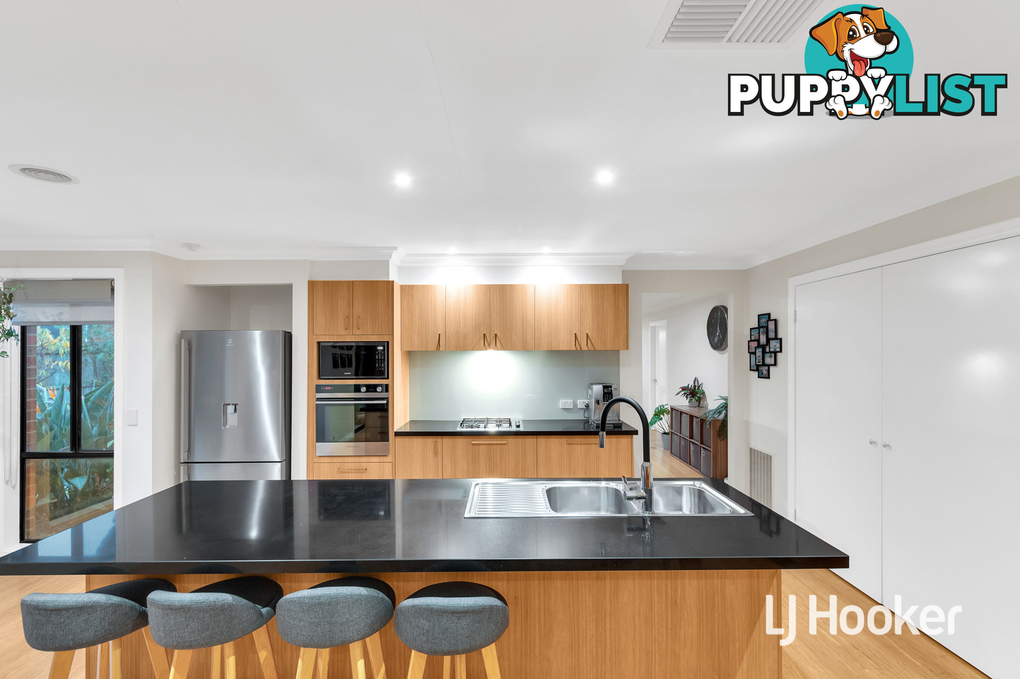 18 Watermark Way POINT COOK VIC 3030