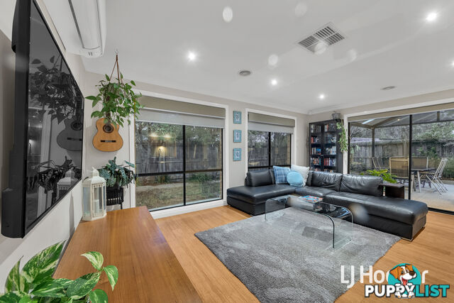 18 Watermark Way POINT COOK VIC 3030