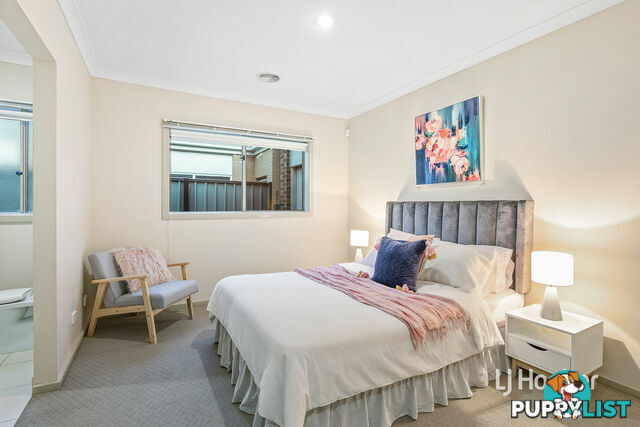 9 Michael Place POINT COOK VIC 3030