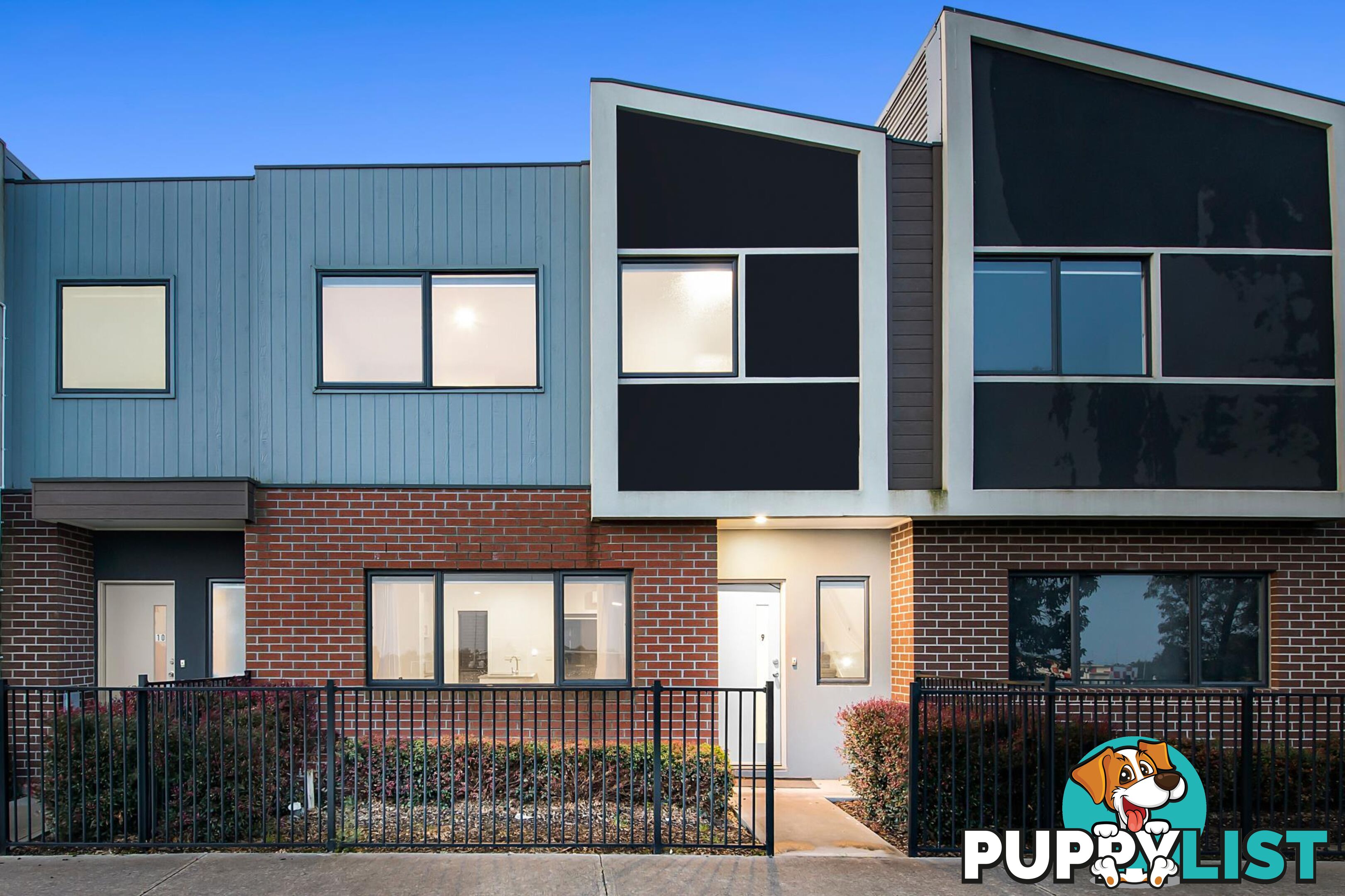 9/205 James Mirams Drive ROXBURGH PARK VIC 3064