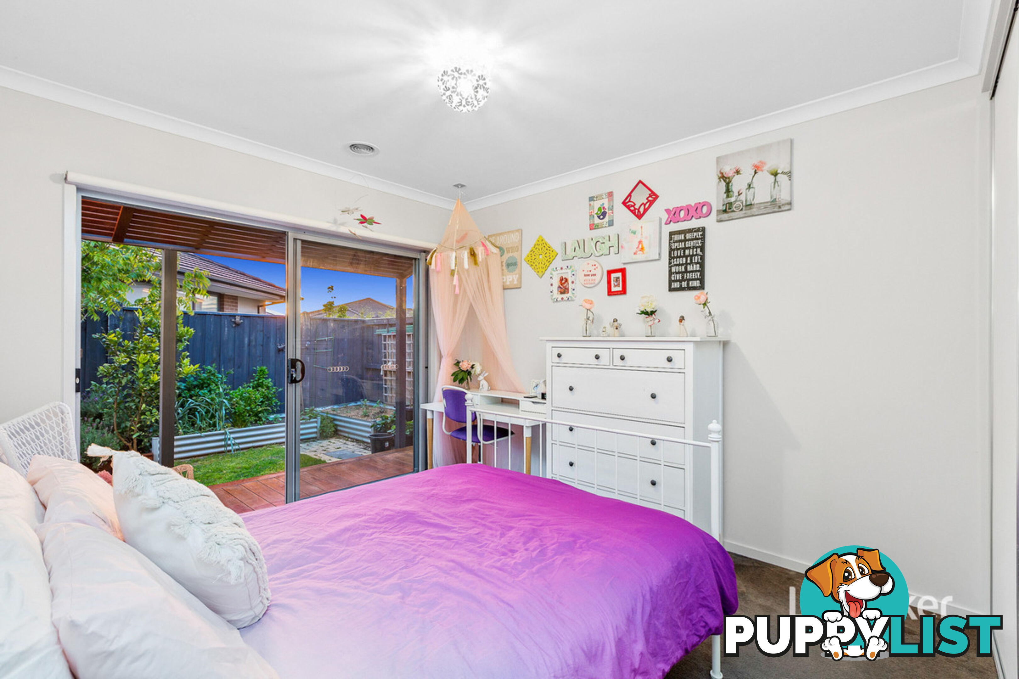 4 Forum Way POINT COOK VIC 3030