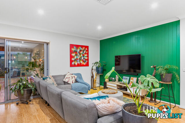 4 Forum Way POINT COOK VIC 3030