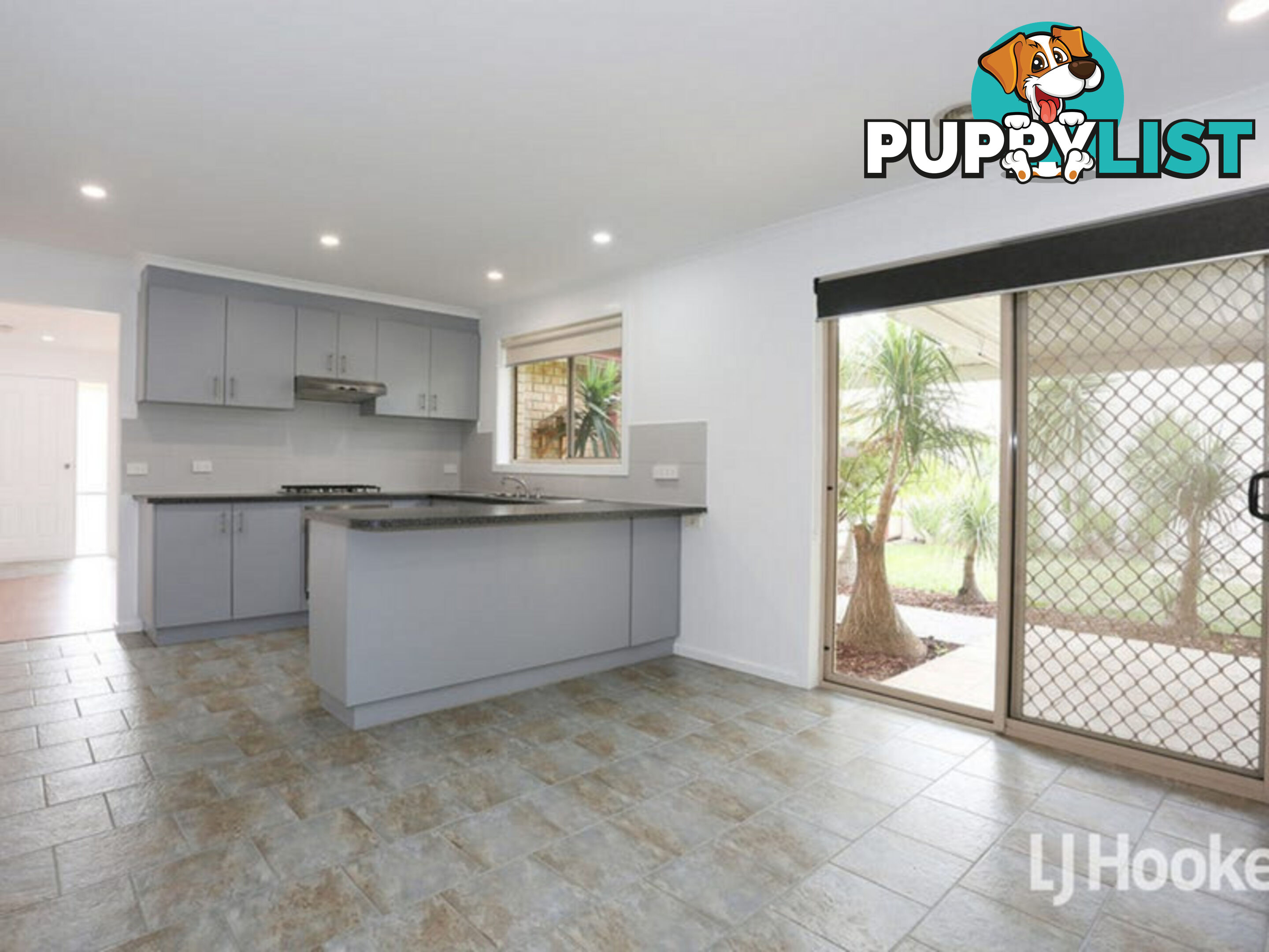 11 Sandstone Avenue SEABROOK VIC 3028
