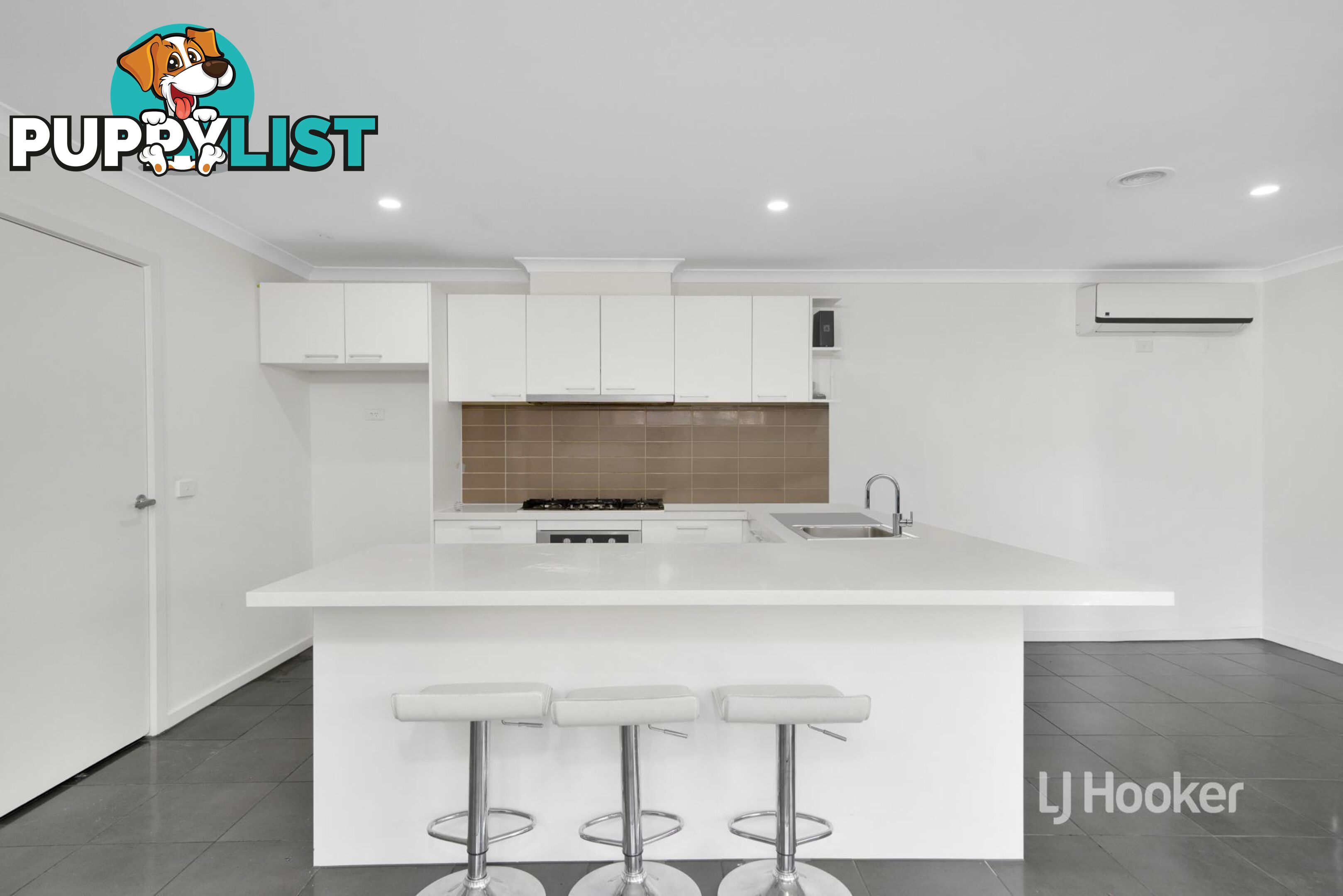 8 Mingay Close TRUGANINA VIC 3029