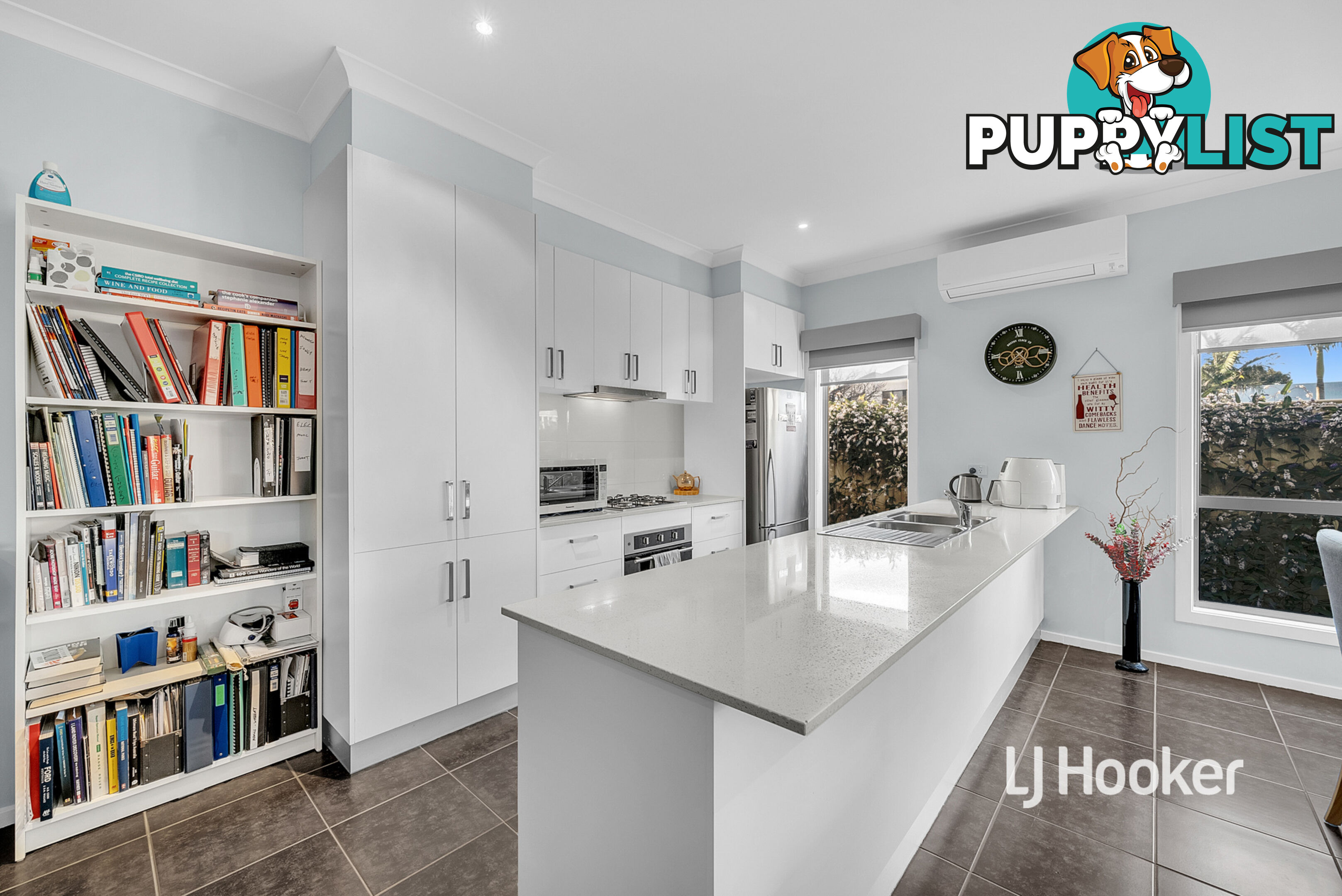 3/8 Marseilles Way POINT COOK VIC 3030