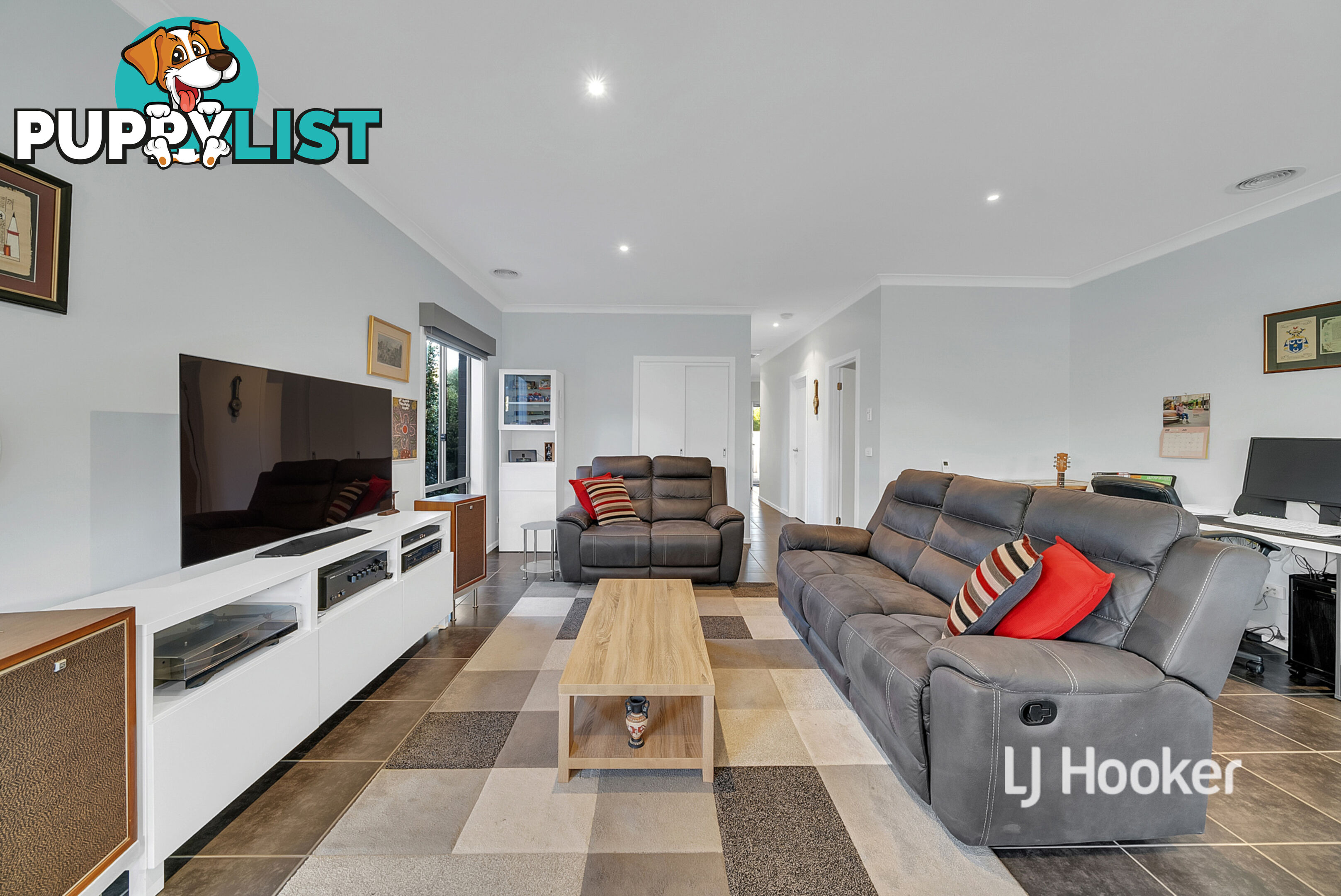 3/8 Marseilles Way POINT COOK VIC 3030